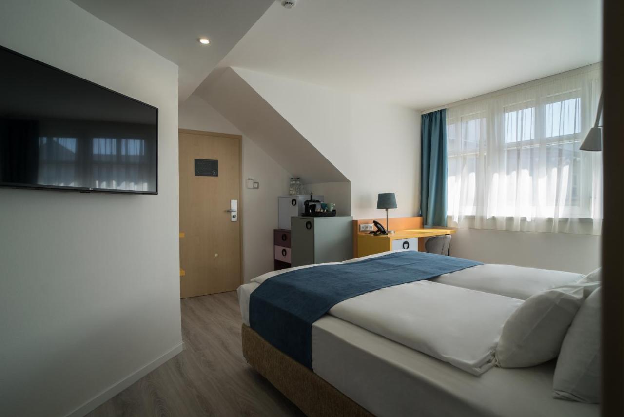 Hotel Civitas Шопрон Экстерьер фото