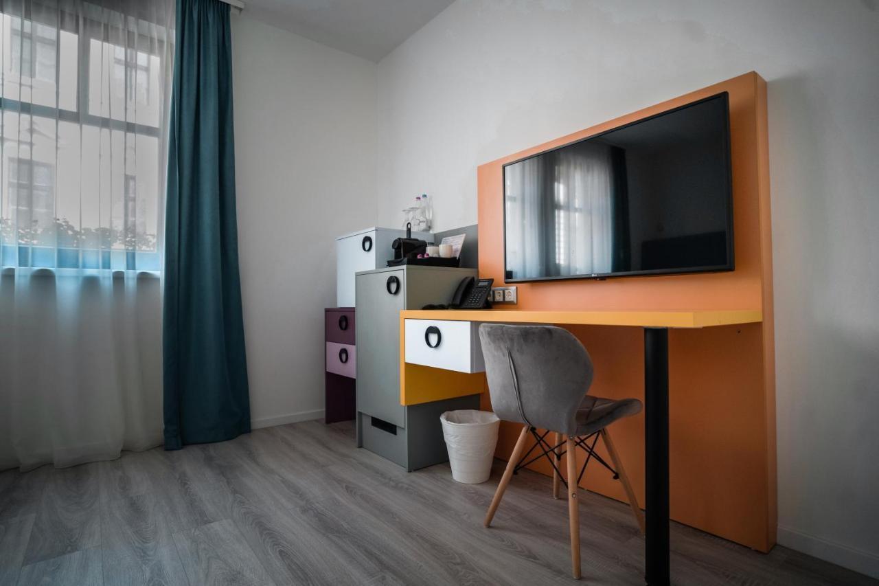 Hotel Civitas Шопрон Экстерьер фото