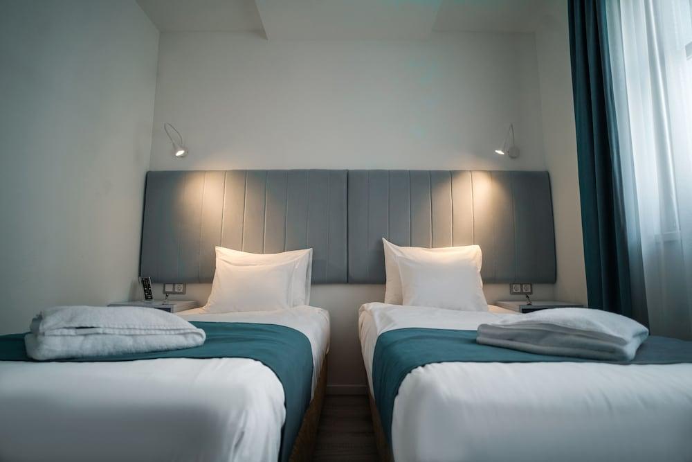Hotel Civitas Шопрон Экстерьер фото