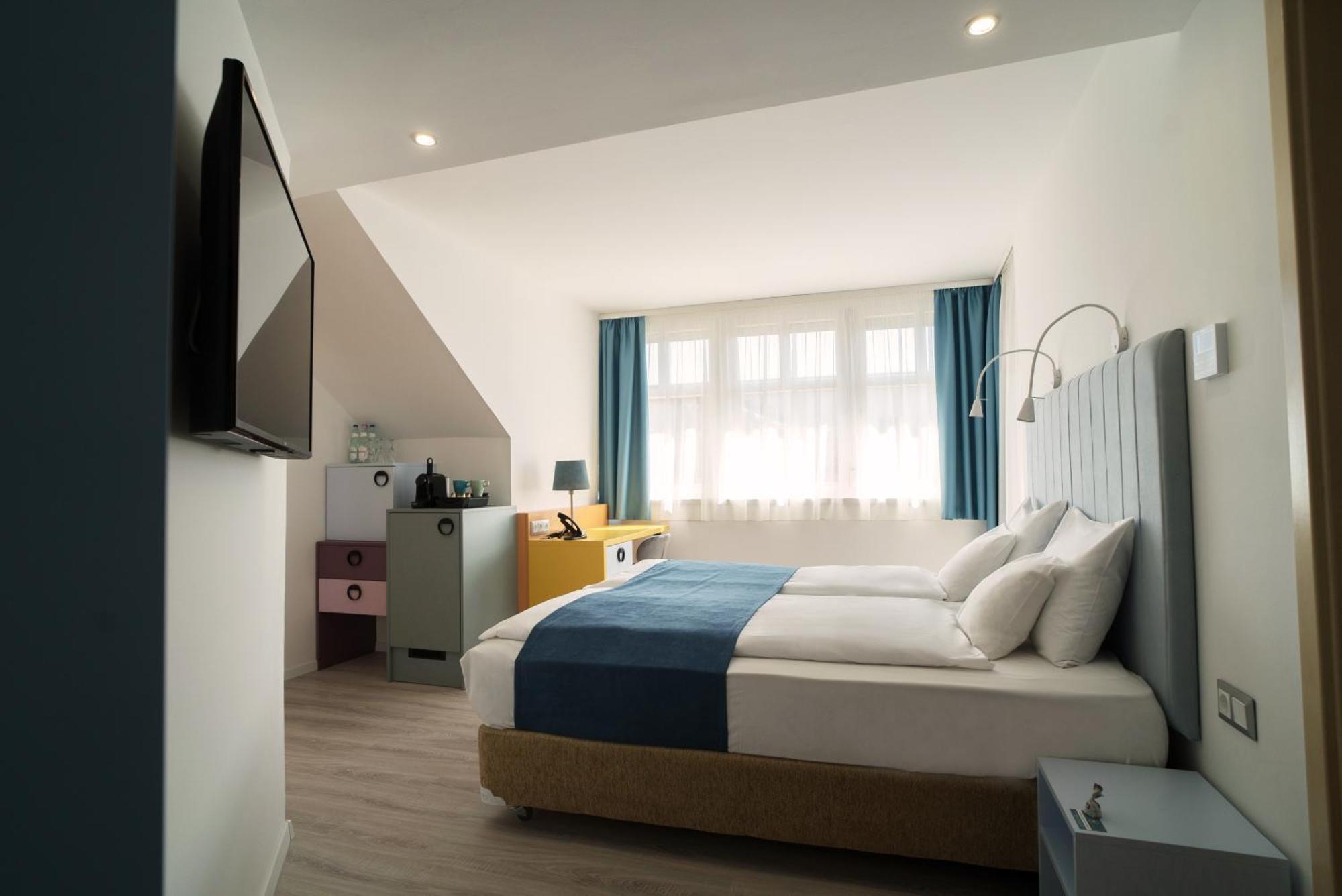 Hotel Civitas Шопрон Экстерьер фото